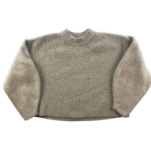 H&M Sweaters - H&M Sweater Womens Size M Grey Cropped